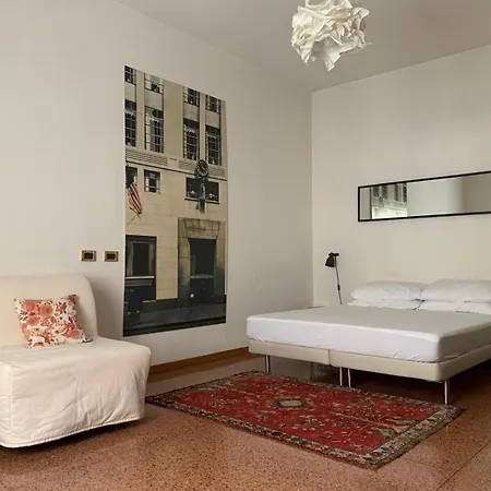 Apartment Comfort In The Heart Of Bologna