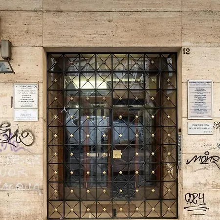 Apartment Comfort In The Heart Of Bologna