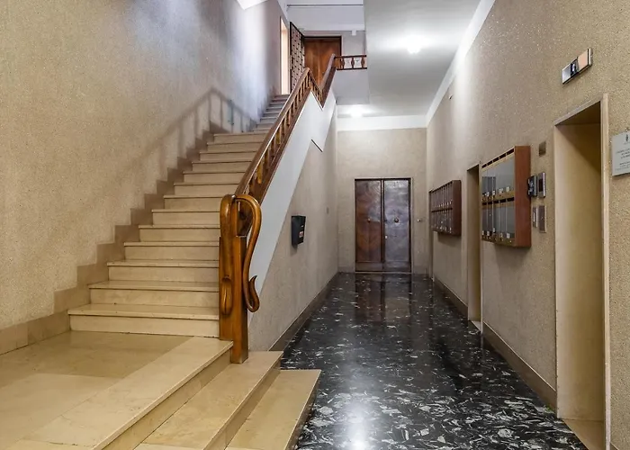 Comfort In The Heart Of דירה