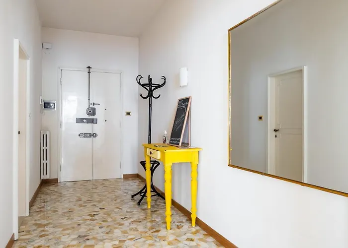 Comfort In The Heart Of شقة بولونيا